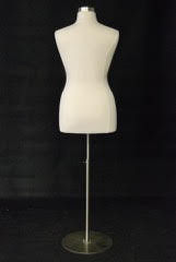 Size 14/16 White Jersey Plus Size Body Form with Round Gold Metal Base
