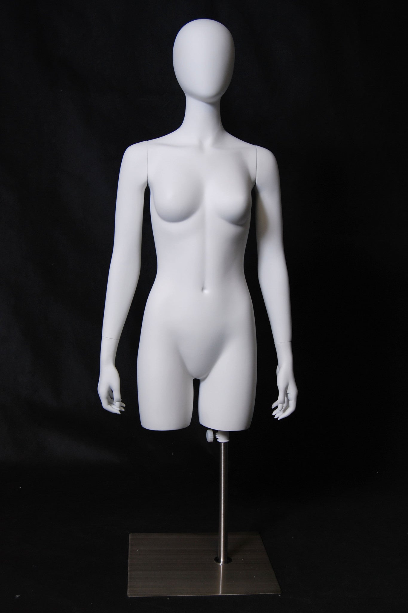 Egghead Female Half-leg Mannequin Torso with Arms: Matte White