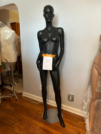 Used Female Adel Rootstein Mannequin #228