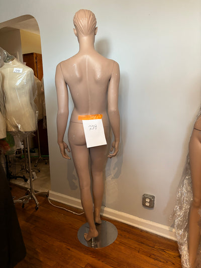 Used Female Adel Rootstein Mannequin #229