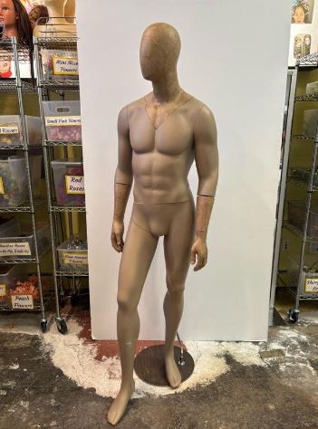 Nearly New Ghost  Male Mannequin Hybrid