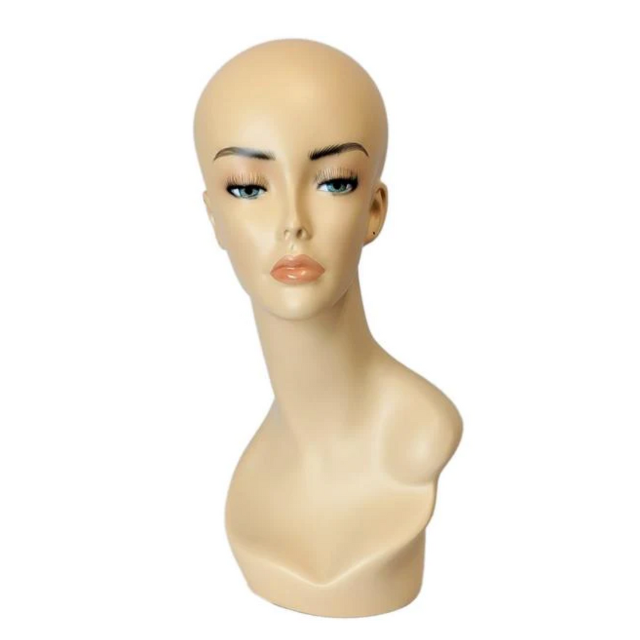 Realistic mannequin heads