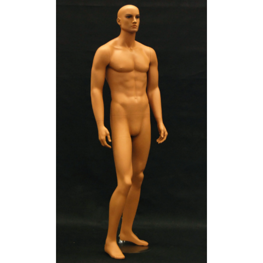 Johnny: Male Mannequin