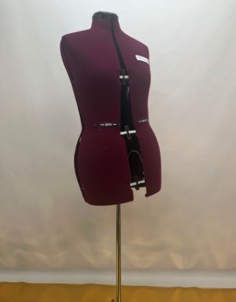 Used adjustable plus size female mannequin dress form