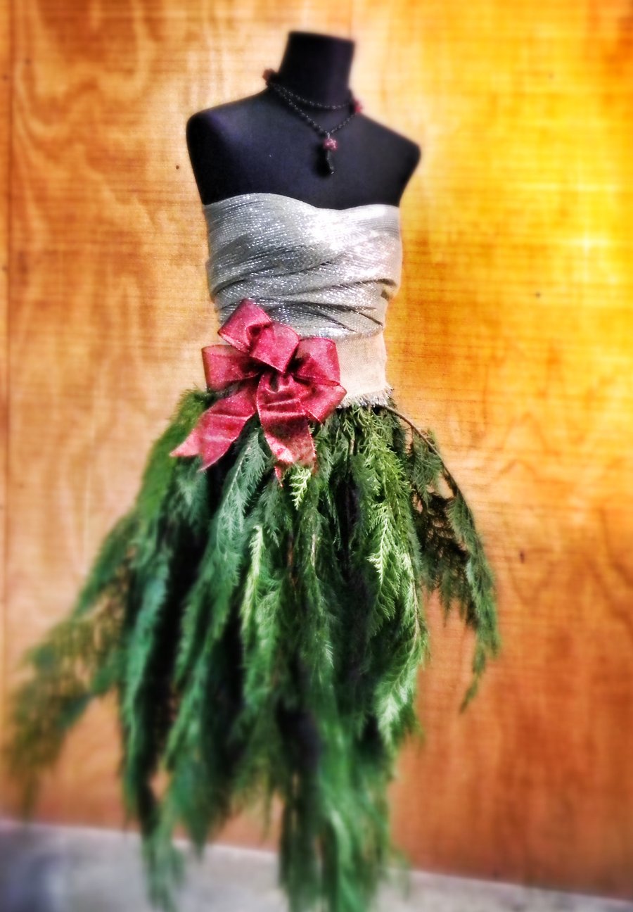 eBook Tutorial: Dress Form Christmas Tree - Bohemian Style