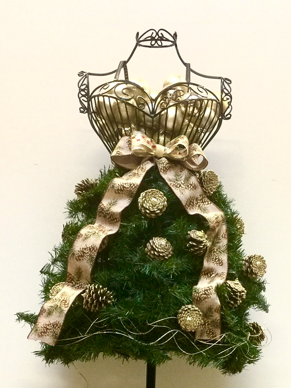 Vintage Style Dress Christmas Tree Digital Tutorial