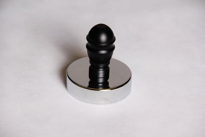 Plus-Size Female Body Form: Black Jersey on Tripod Base, Size 18/20