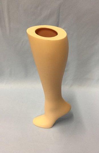 Female Hosiery Leg: Knee High