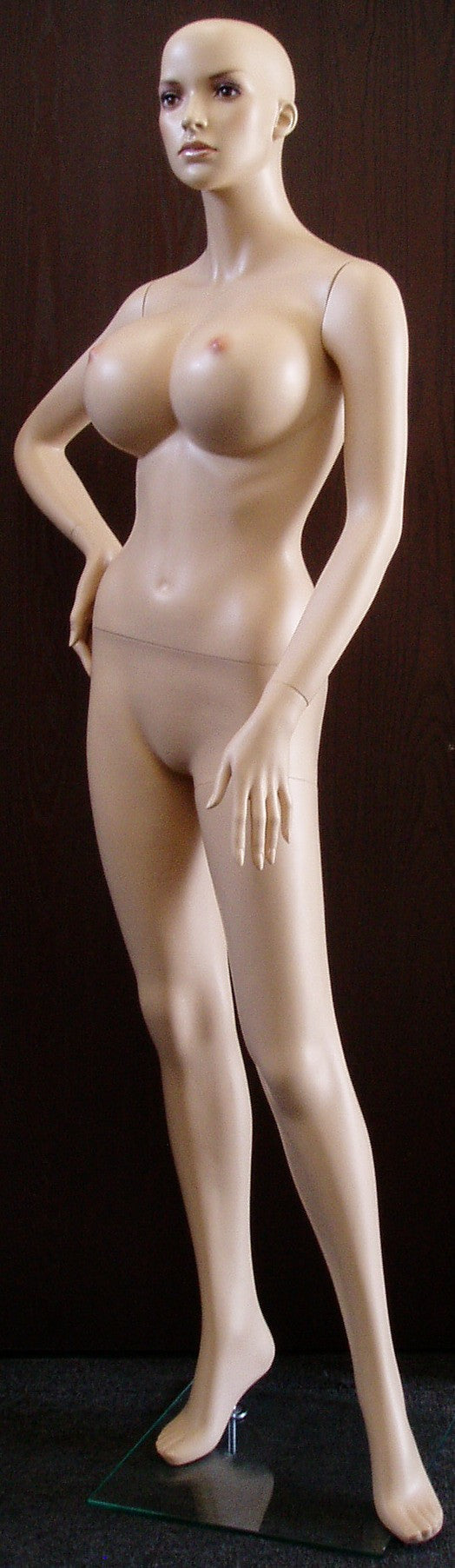 Jennifer: Realistic Female Mannequin