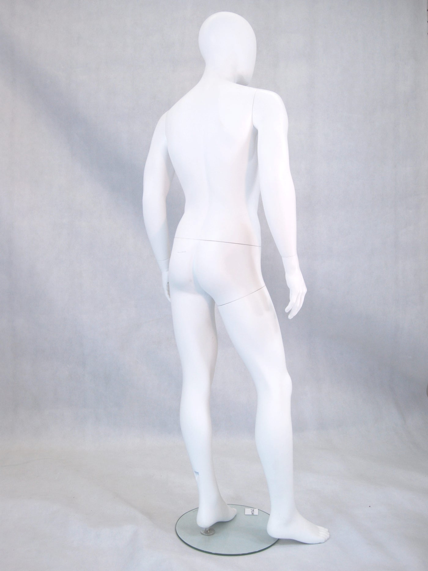 Max: Egghead Male Mannequin in Semi-Matte White