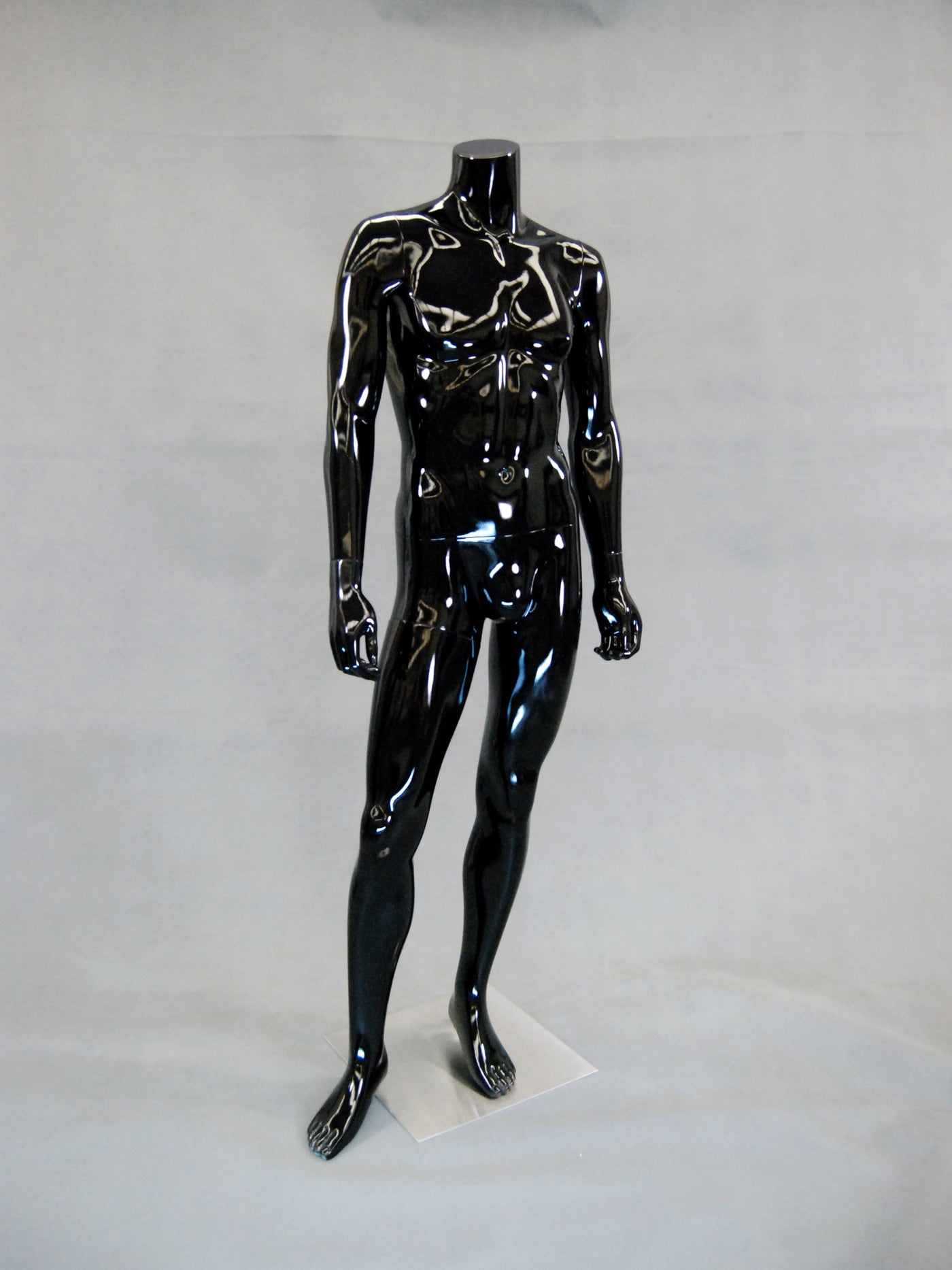 Evan 2: Headless Male Mannequin Glossy Black