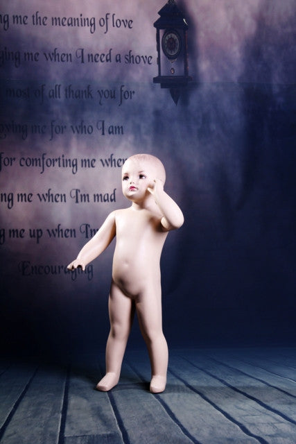 Demi: Toddler Mannequin