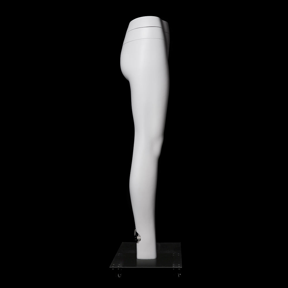 Ghost Plus Size Female Mannequin Leg