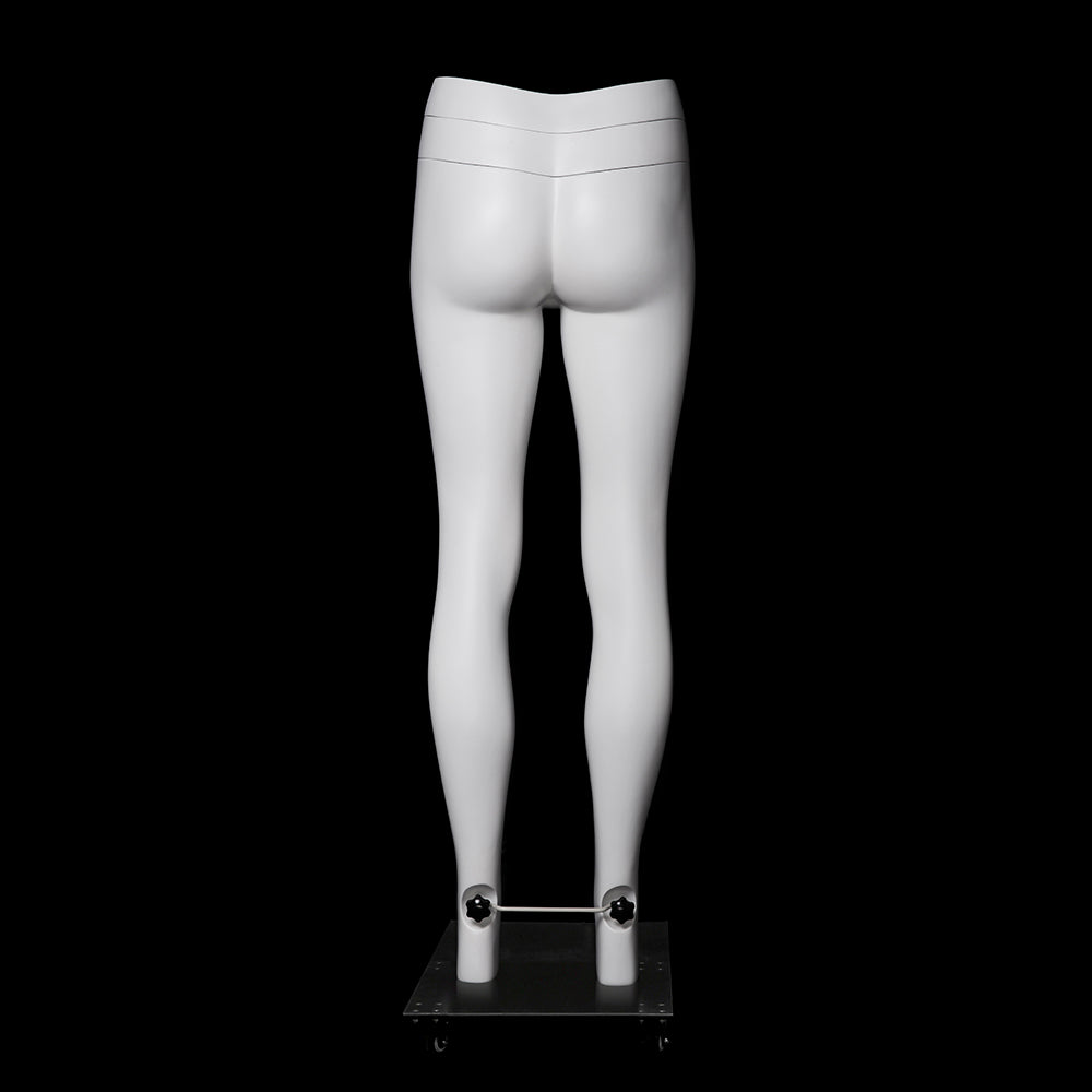 Ghost Plus Size Female Mannequin Leg