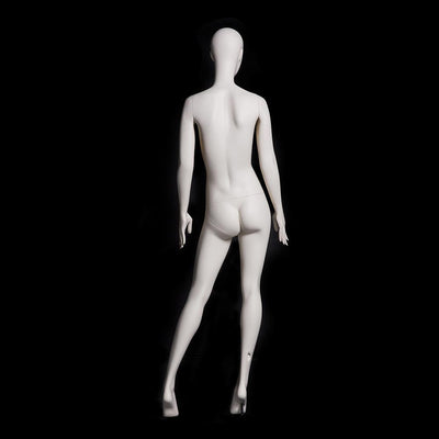 Julia 2: Female Abstract Mannequin in Matte Cream