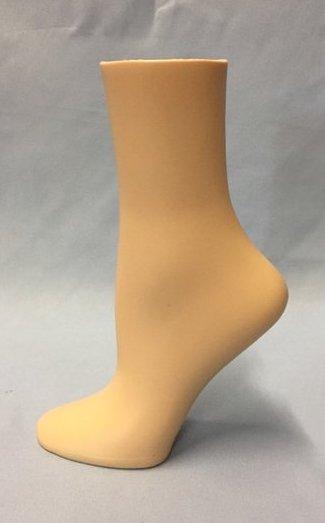 Female Hosiery Leg: Ankle High