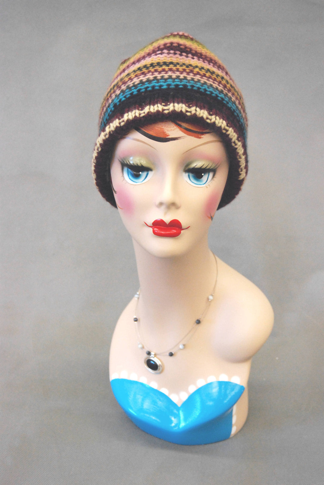 Vintage-style Female Mannequin Head: Micki 2 – Mannequin Madness