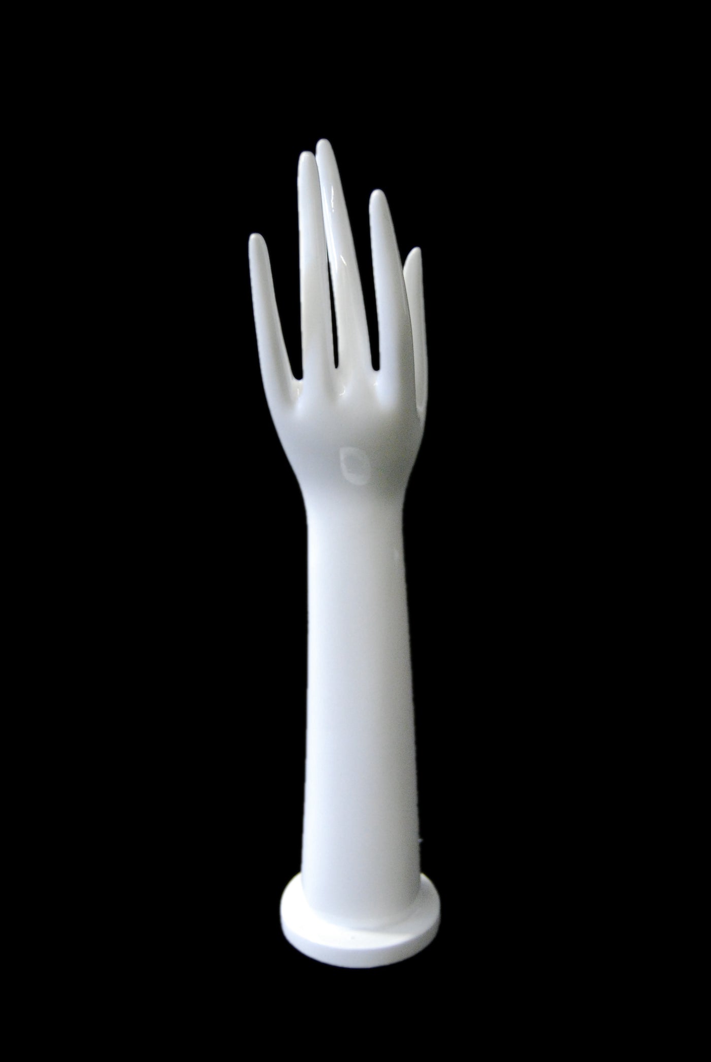 Jewelry Display Hand 2: Glossy White