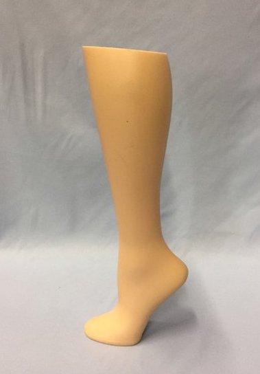 Female Hosiery Leg: Knee High