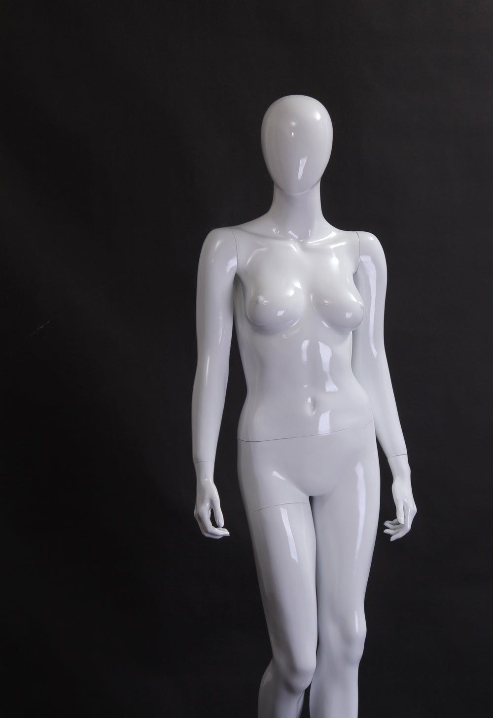 Chloe 3: Female Egghead Mannequin: Glossy White