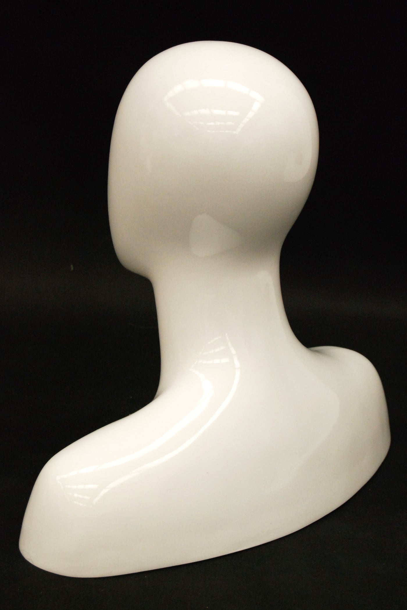 Male Mannequin Head with Round Shoulder: White – Mannequin Madness