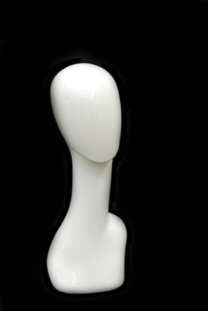 Abstract Female Mannequin Head #3 – Mannequin Madness