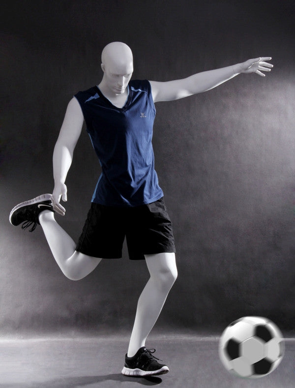 Soccer Playing Male Mannequin: Matte White