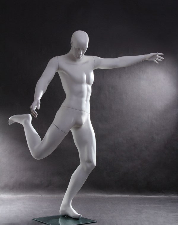 Soccer Playing Male Mannequin: Matte White