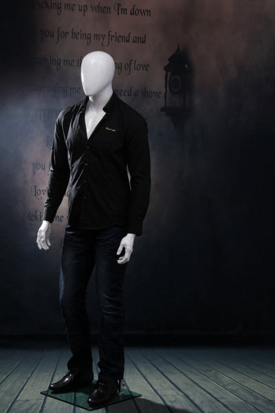 Lyle 2: Egghead Male Mannequin in Glossy White