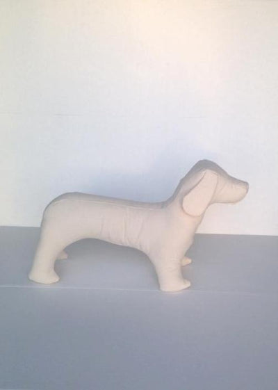 Dachshund Dog Mannequin: Black or White White