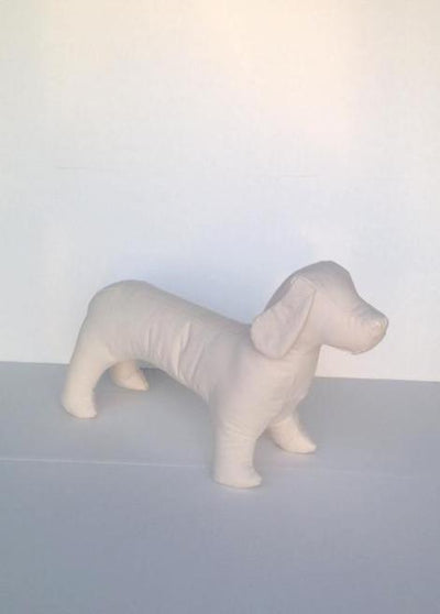 Dachshund Dog Mannequin: Black or White White